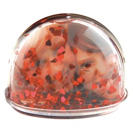 Innova Editions Photo Globe, Standard with Red Heart Flakes, 5x7cm
