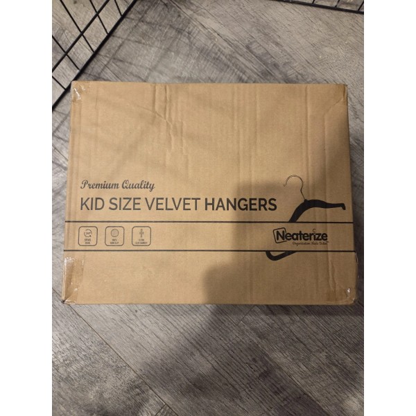 Neatrize NEW Neaterize 50Pack Kids Size Velvet Hangers Black (4260)