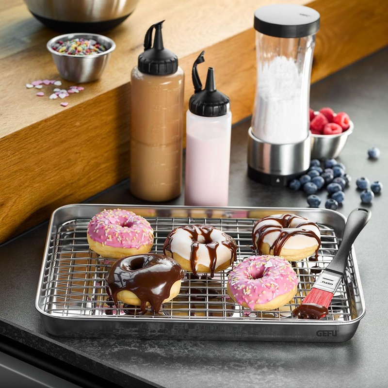 GEFU VARIADO Baking Tray 31.5 cm with Stainless Steel Cooling