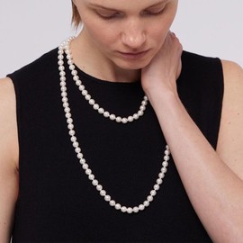 Long Pearl Necklace for Women Multi Strand Layered Pearl Necklaces White Faux Pearl Necklace for Women Bridal Wedding Party Costume Jewelry (white)