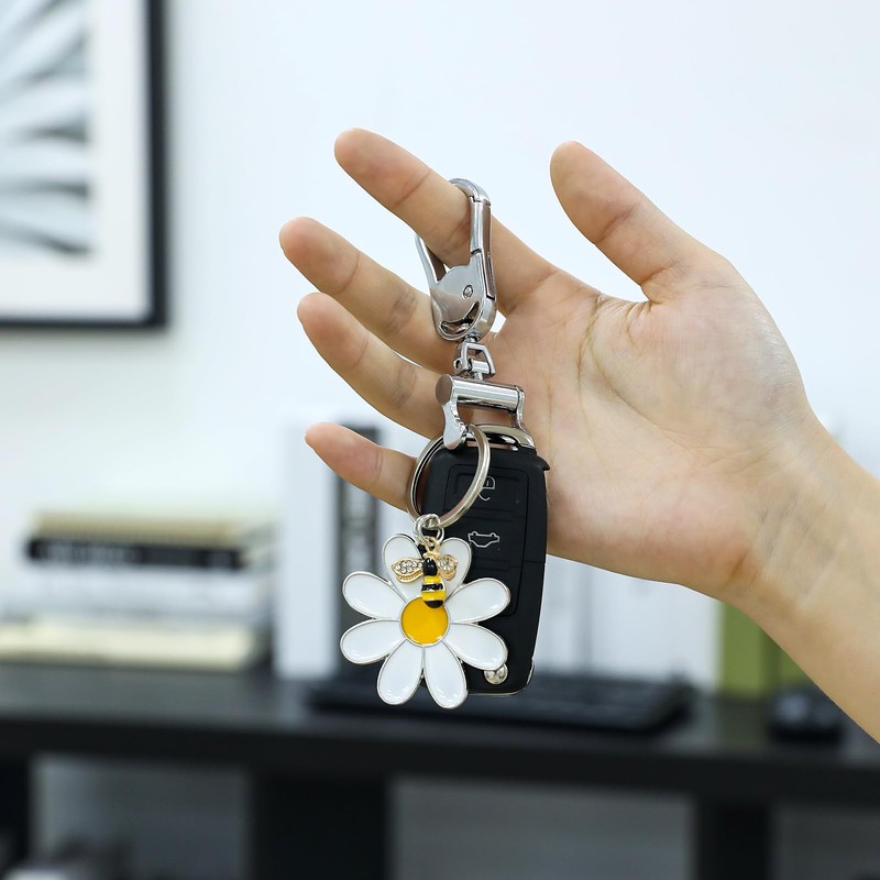 Key Ring Women's Bee Pendant Key Ring Animal Key Ring