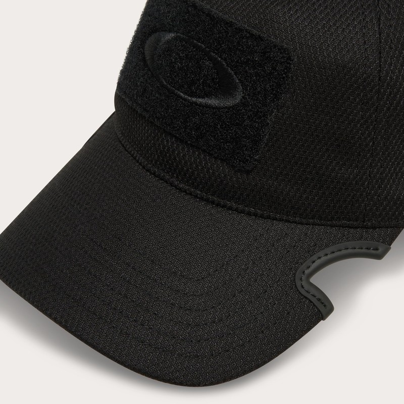Oakley Men's Standard Issue Notch Hat Black
