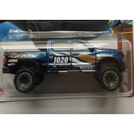 Hot Wheels 2025 Hot Wheels HW DIRT 8/10 '19 Chevy Silverado Trail Boss LT 152/250
