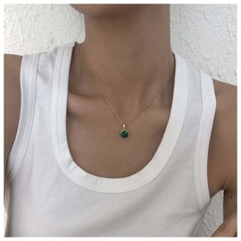 Yheakne Vintage Emerald Green Choker Necklace Gold Emerald Necklace Round Emerald Crystal Necklace Minimal Pendant Necklace Chain Jewelry for Women and Girls (Round)
