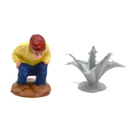 5 cm hidden nativity scene. find the Christmas figure. the man who poops. shitting statuette. nativity scene set, figures, jesus. 3 kings. scale models
