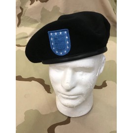 Bernard Cap Co. US ARMY BLACK BERET WITH BLUE FLASH WOOL HAT size  7 1/4 NSN 8405-01-088-78