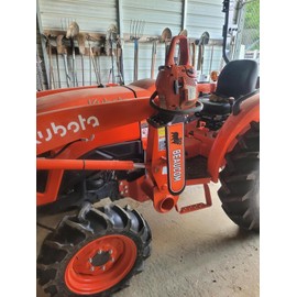 BEAUCOM Chainsaw Holder for Tractor 21 * 5 Inch Universal Steel Chainsaw Carrier Kit for Tractors Tractor Chainsaw Holder Chainsaw Scabbard Chainsaw Mount