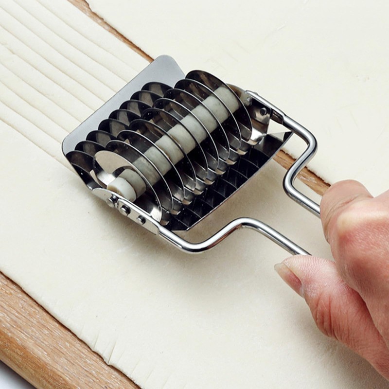 Stainless Steel Noodle Cutter,Noodle Lattice Roller Pasta Spaghetti Maker Kitchen