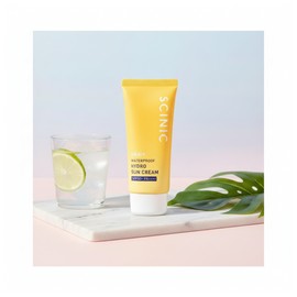 Cynic I agree to the use of my personal information for 2 Cynic Enjoy Waterproof Moisturizing Sun Creams 80ml. / 싸이닉 엔조이 워터프루프 수분 선크림 80ml 2개 개인정보 활용에 동의합니다