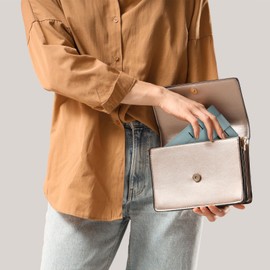 SUIKIHUM Credit Card Slim Wallet for Women and Men, PU Leather Card Holder with Keychain Ring - 14 Slots & 1 ID Window & 1 Zipper Pocket, Blue