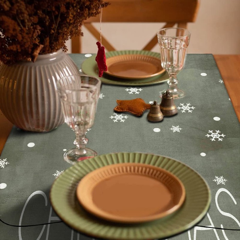 JOTOM Christmas Table Runner Rectangle Table Cloth and Runners Winter