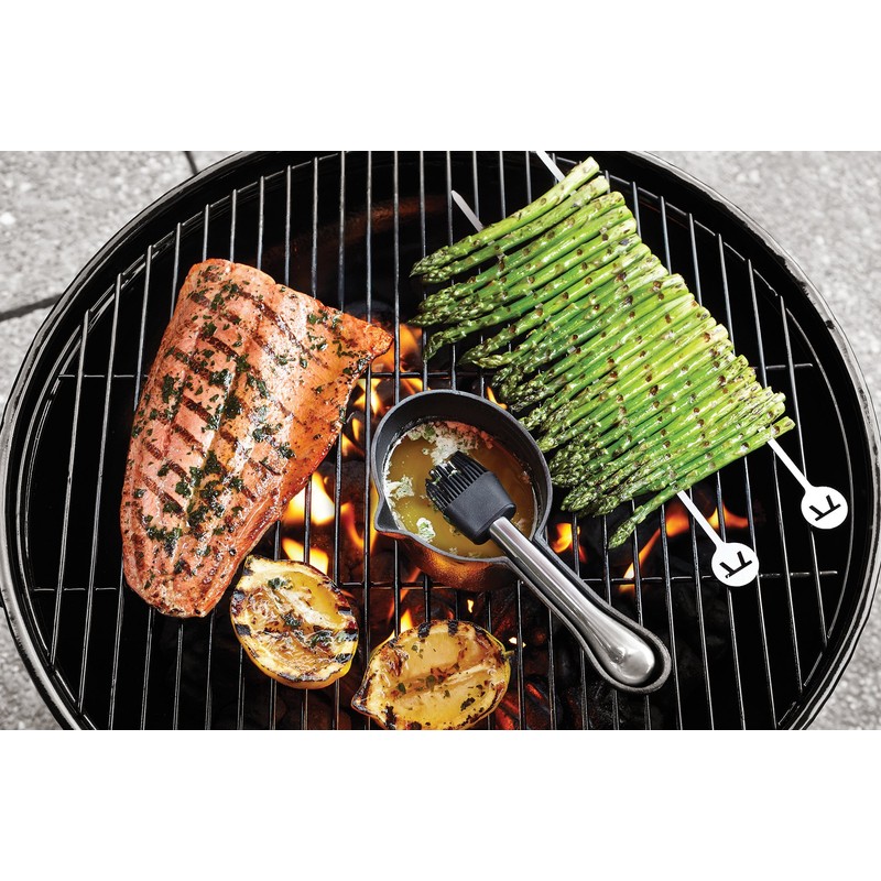 Outset Basting Pot and Brush, Cast Iron Pan and Sauce