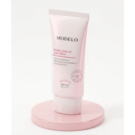as a model MODELO Spring Tone-Up Sun Cream 50ml (SPF50+ PA++++) 1440460 FREE / MODELO 스프링 톤업선크림 50ml (SPF50+ PA++++) 1440460 FREE