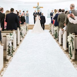 MODFUNS White Aisle Runner for Wedding Ceremony 4FTx25FT Velvet Fabric Runway Rug Wedding Runner Aisle Indoor Outdoor Carpet for Party Stage Runner Carpet with Carpet Tapes Birthday Anniversary Runner