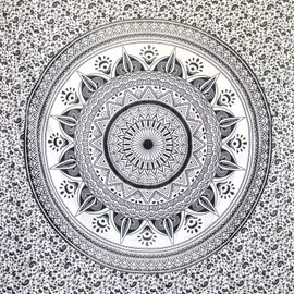 MOMOMUS Beach Towel in XL and XXL Sizes or Sandproof Beach Blanket - Mandala Design, Lightweight, Compact - Sandless Beach Mat, Extra Large Picnic Blanket for the Beach - Black, 210X230 cm