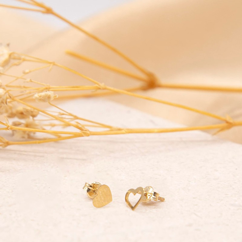 Carissima Gold Women's 9ct Yellow Gold Cut Out Heart and