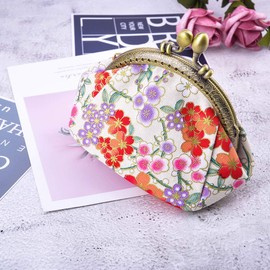 Oyachic Small Pretty Change Purse Floral Coin Purse Wallet Change Pouch with Kiss Clasp Clutch Bag Snap Makeup Pouch for Women
