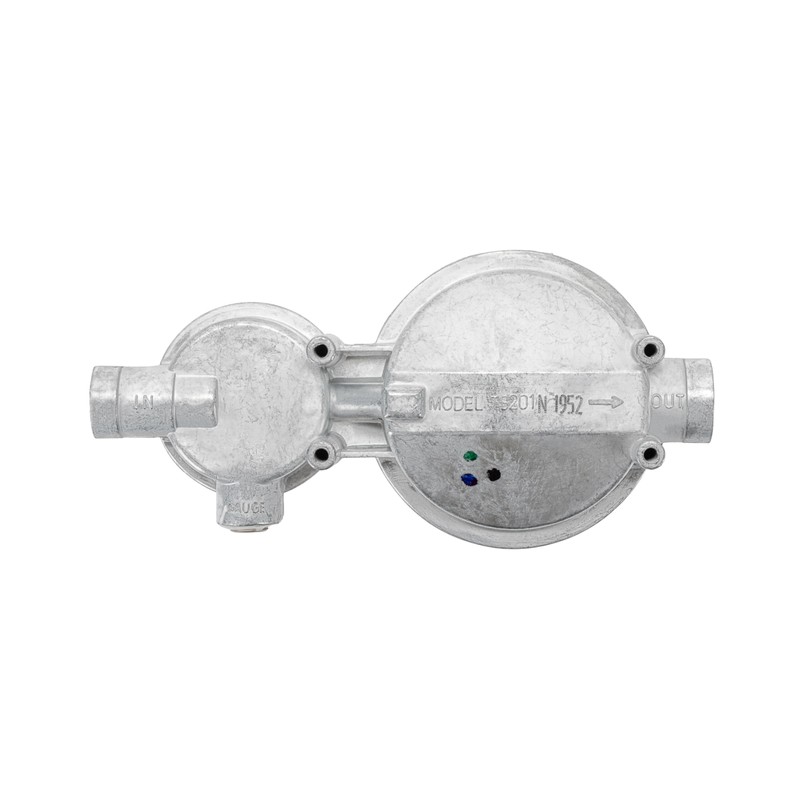 Camco Horizontal Two Stage Propane Regulator - Compatible with 20