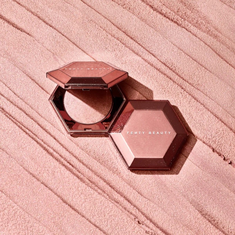 Fenty Beauty Diamond Bomb Iluminador Rosé Rave En Polvo 8g