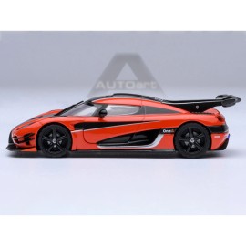 DCD Koenigsegg One:1 Lava Orange with Carbon and Silver Stripes 1/64 Diecast Model Car by Autoart