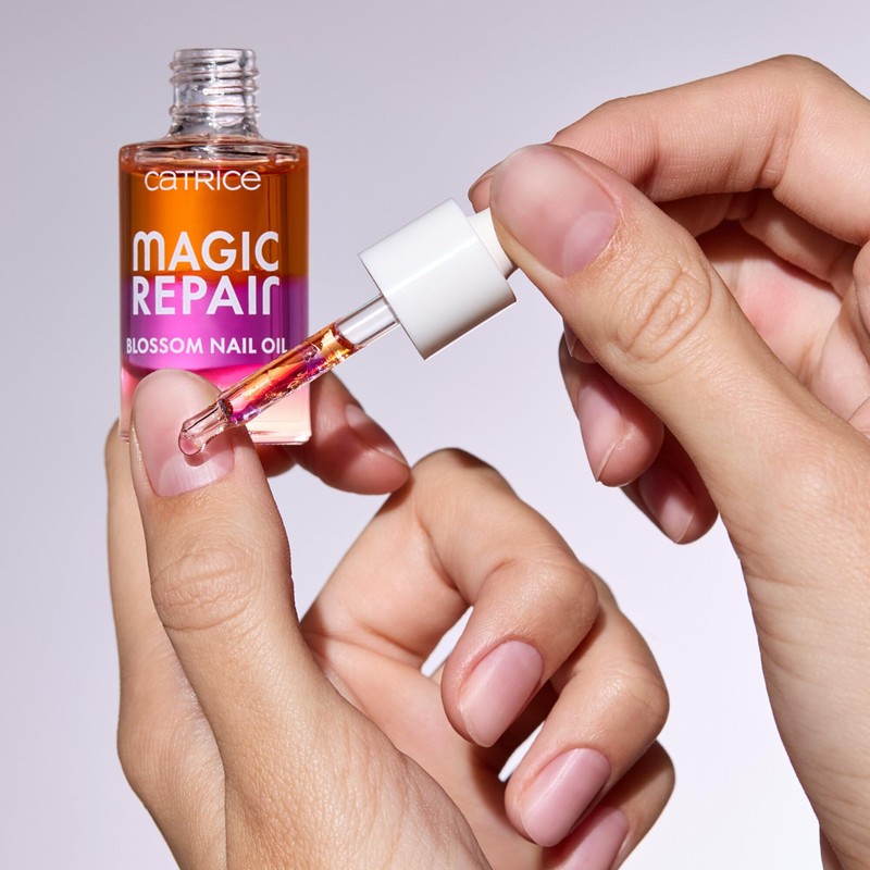 Catrice Magic Repair Blossom Nail Oil, Multicoloured, Regenerating, with Vitamins,
