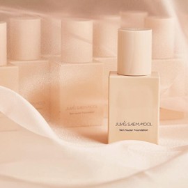 Jeong Saem Mool Skin Nude Foundation / 정샘물 스킨 누더 파운데이션