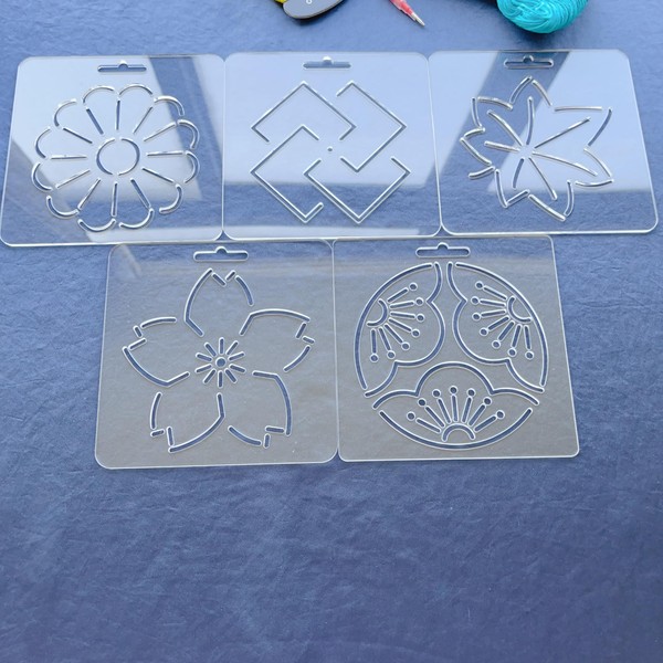 Clear Acrylic Sashiko Stencil, 12 x 12 cm, Traditional Flower
