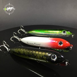 TACTICAL FISHING Kit con 3 Señuelos de Pesca Superficial Tipo Paseantes. con Sonajas Internas Que Atraen Peces de Largas Distancias.