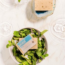 Uiixol Aceites Esenciales - Kit de 5 Jabones Artesanales en Barra, Jabones de Baño con Aromaterapia, con Aroma a Menta, Aumenta el Autoestima y fe en el Futuro 100gr c/u