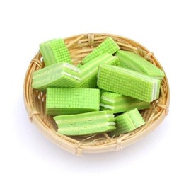 MyTinyWorld 12 Dolls House Miniature Mint Wafers In A Small Basket