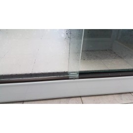 ALUMAX / BASCO / SHOWERITE (1) GUIDE SLIDING SHOWER or TUB DOOR WATER CLEAR PLASTIC GUIDE FOR 3/8" GLASS