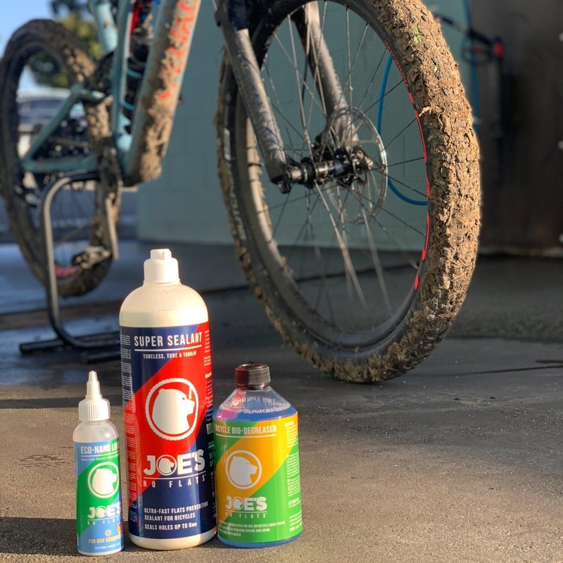 JOE'S TUBELESS RIM TAPE (60M X 33MM)