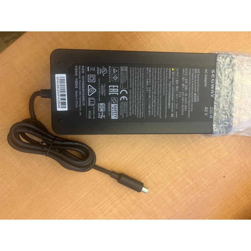 Segway Ninebot AC Adapter 210w 42v NB-42D0-05D0 Charger W/ power