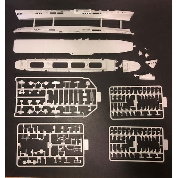 Imperial Hobby Productions 1/700 Royal Navy Aircraft Carrier HMS Glory