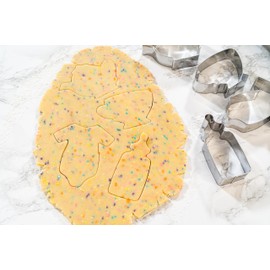 Bakerpan Stainless Steel Cookie Cutter Tea Pot & Cup Set