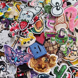 30 Pieces Random Styles Embroidered Patches Bright Colors Sew on Iron on Clothes Dress Hat Jeans DIY Accessories