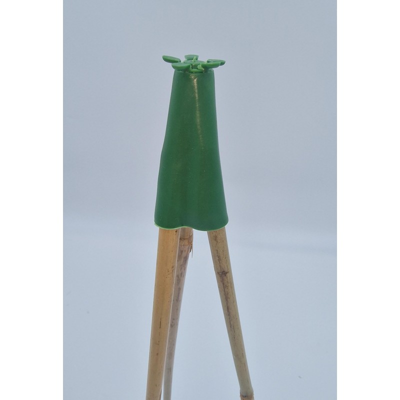 Pyramid Tips for Bamboo Sticks as Trellis Trellis Climbing Aid