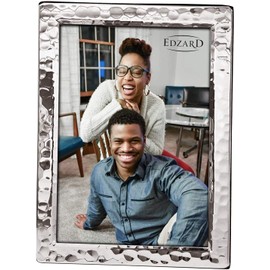 EDZARD Pavia Picture Frame for Photo 13 x 18 cm Elegant Silver-Plated Tarnish-Resistant with Velvet Backing Includes 2 Hangers Photo Frame for Standing and Hanging