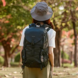 TINYAT Hiking Backpack for Men and Women, Water Resistant Travel Backpack, Trekking Backpack, Daypack for Camping, Climbing, Sports, Black/T109433