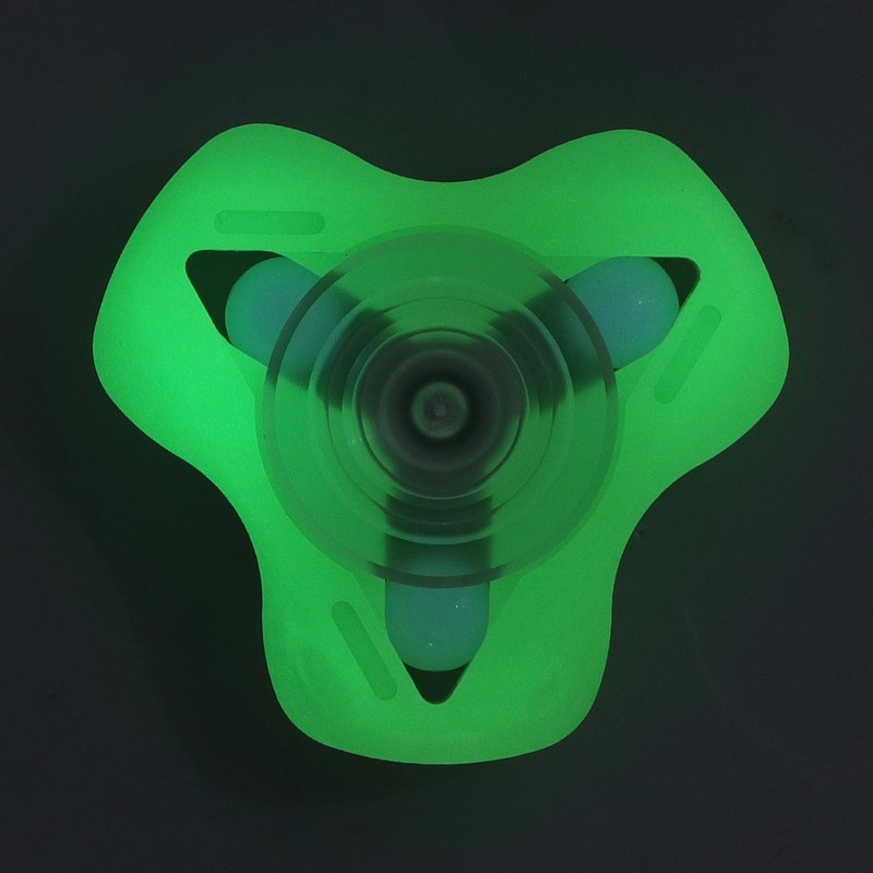Triangle Fingertip Rotation Toy Resin Metal Glow in Night Anxiety