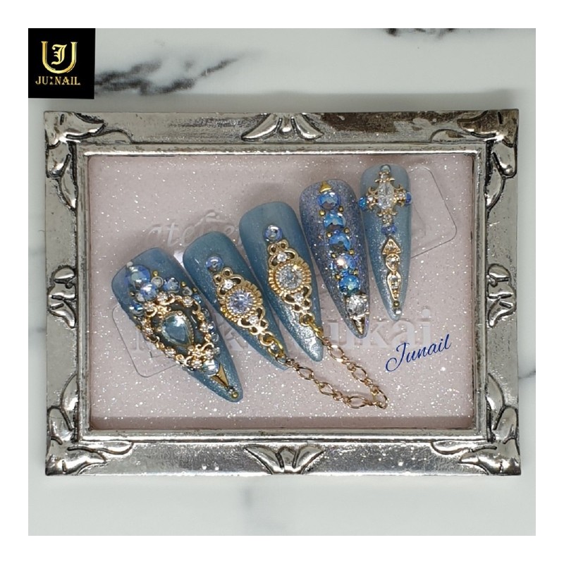 ❄️Winter Palace Handmade Nail Tips❄️ - Long Round Square /