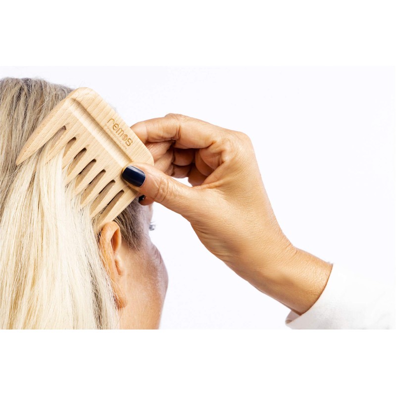 Remos Holzkamm aus heimischem Buchenholz mit Griffkerbe 9 cm