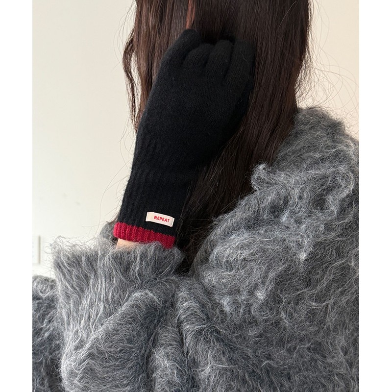 Refit Repeat Line Long Gloves (2 colors)