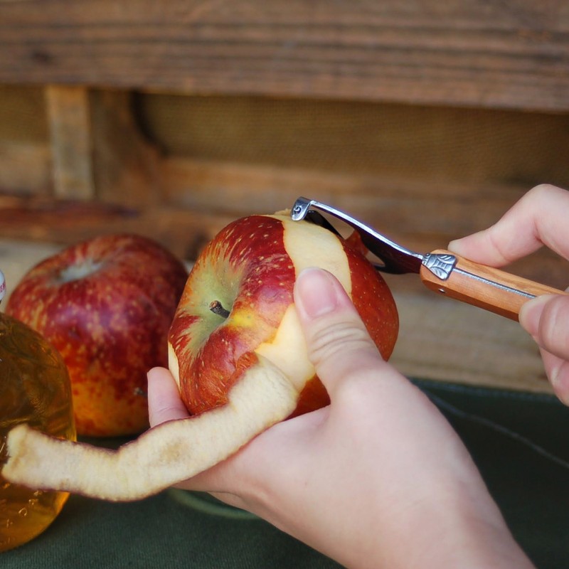 Trampalan Easy Grip Wood Handle, Lyol Olive Handle, Peeler, Made
