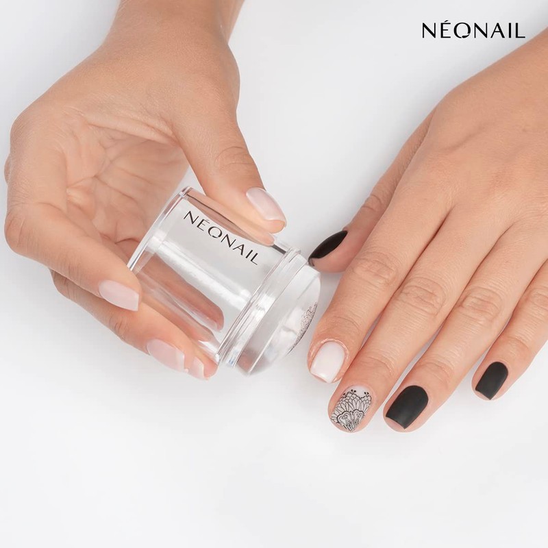 Neonail Nail Stamp with Scraper