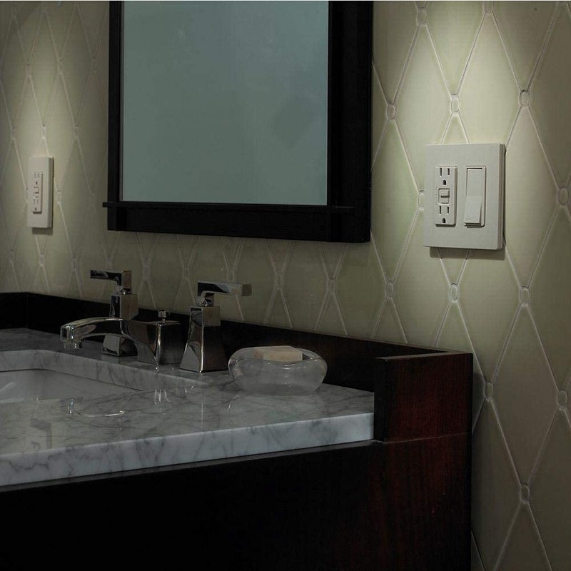 Lutron Claro On/Off Switch, 15-Amp, Single-Pole, CA-1PS-BL, Black