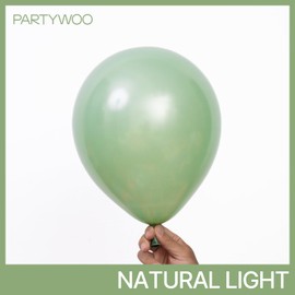 PartyWoo Pearl Light Green Balloons 140pcs Different Sizes of 18 12 10 5 Inch Pastel Neon Green Balloon Arch Kit for Baby Shower Wedding Spring Forest Theme Birthday Party Decorations Green-Z43