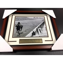 RON TURCOTTE SECRETARIAT TRIPLE CROWN WINNER 1973 FRAMED 8x10 PHOTO BELMONT