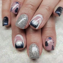 Christmas Press on Nails Short Square Fake Nails With Snowflake Christmas Tree Gnome Designs Xmas Glitter False Nails Full Cover Stick on Nails Acrylic Winter Artificial Nails for Women 24 Pcs