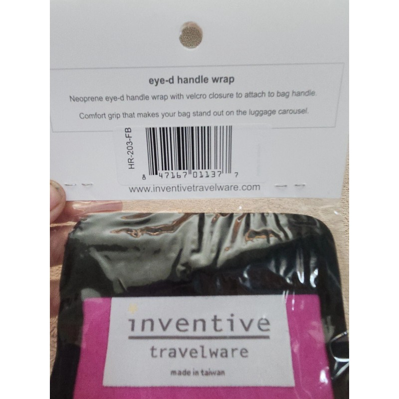Inventive Travelware " fly girl " Fuchsia Eye-d Handle Wrap